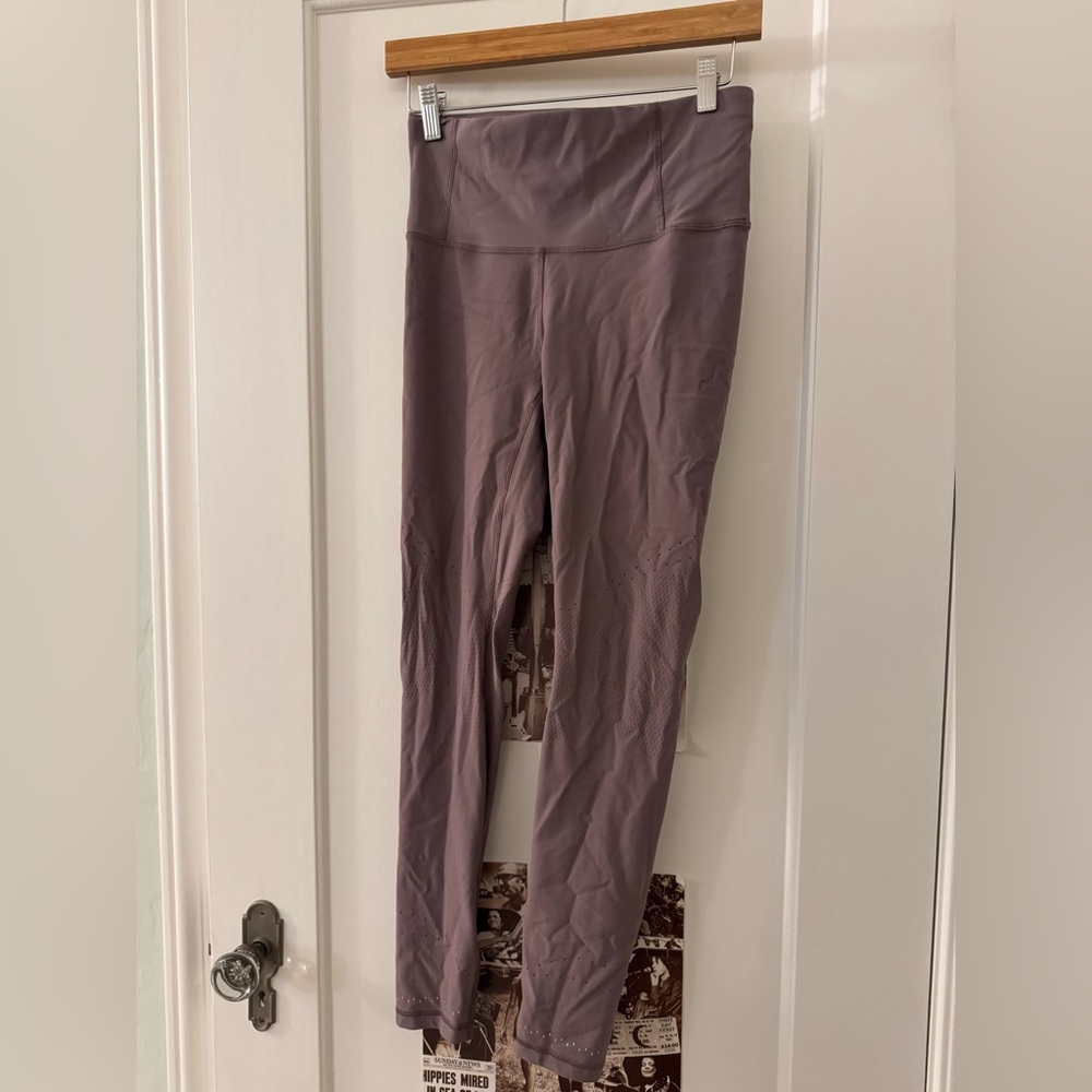 High Waisted Athletic Leggings in Mauve